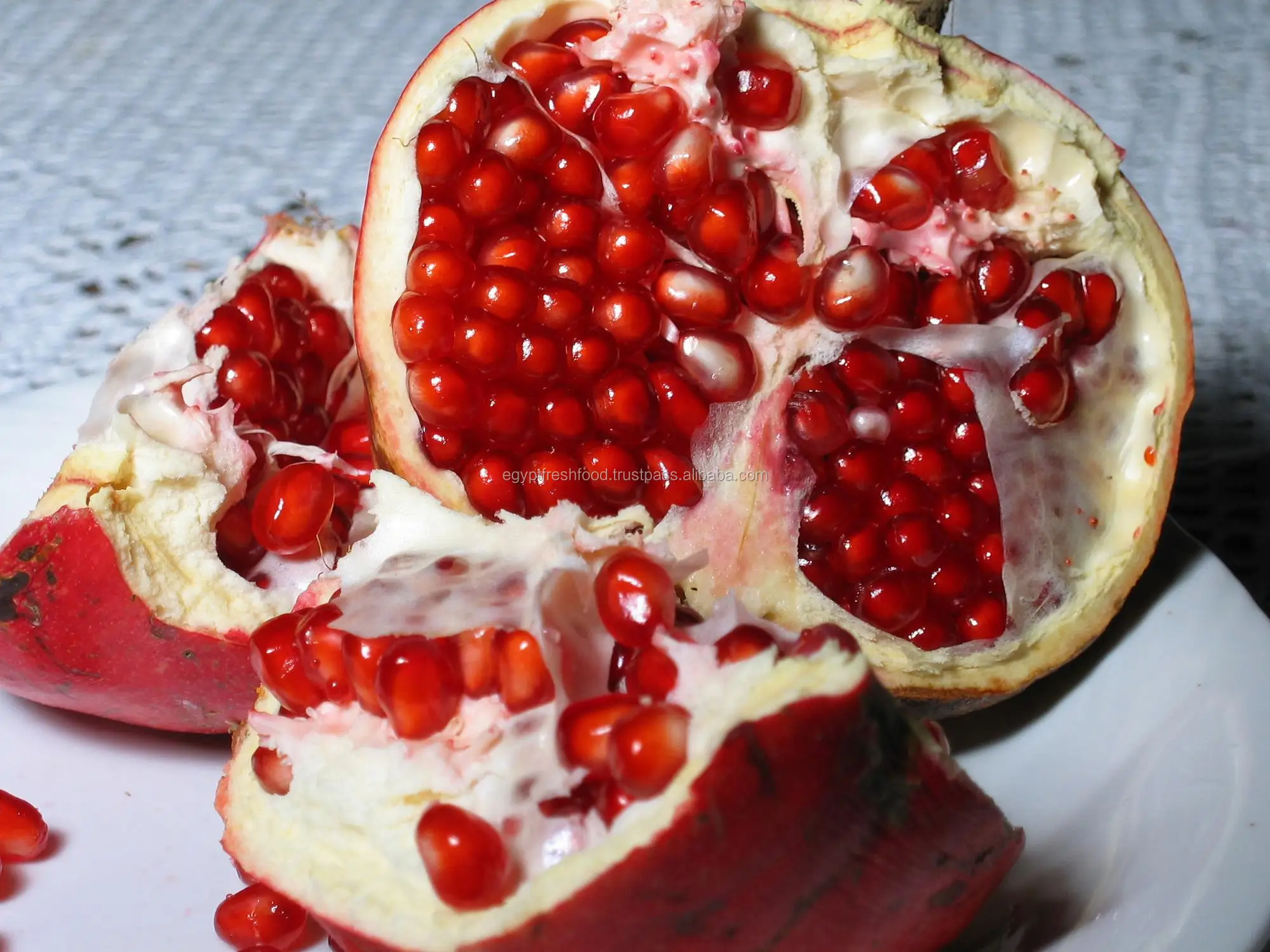 
Pomegranate ready to export fresh crop from Egypt , fresh pomegranate wholesale 