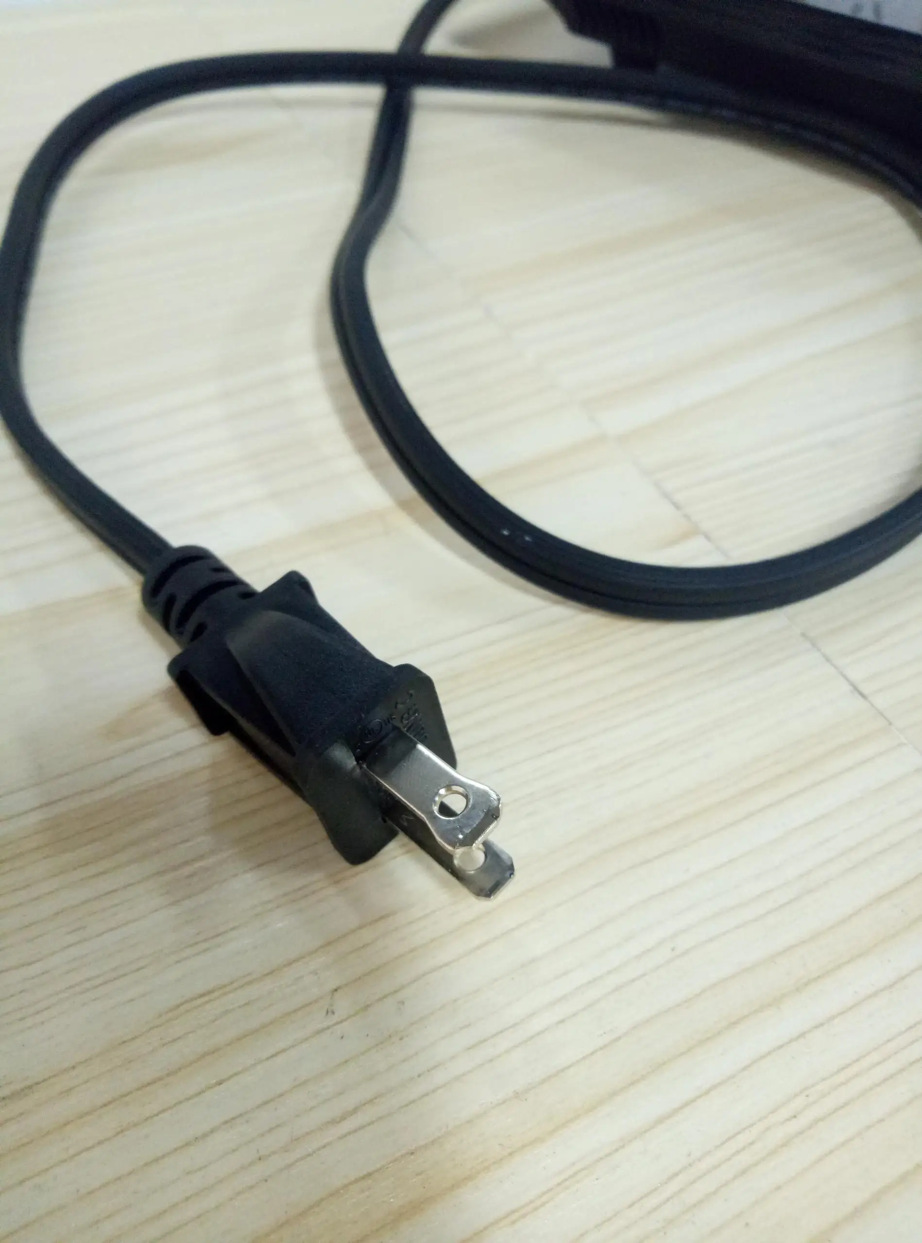 
CCB10 1300W 28mm Ultra Slim Lightweight 110V Electric Stove Oven / Induction Cooker 