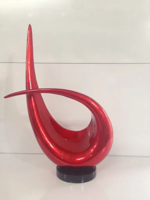 
Lacquer sculpture with Bufallo Design 