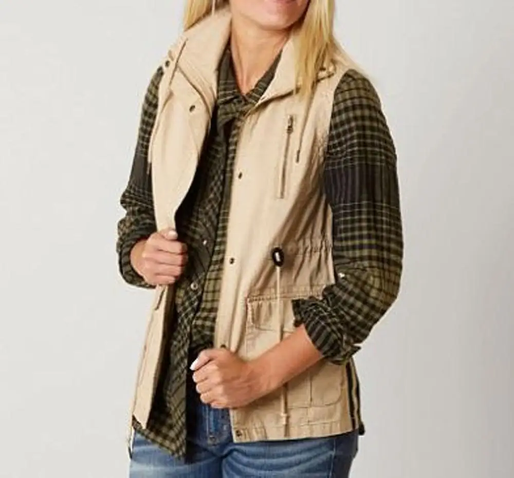 
High Quality Fashionable Casual Slim Fit Street wear Breathable Ladies Vest For Wholesale Supplier 