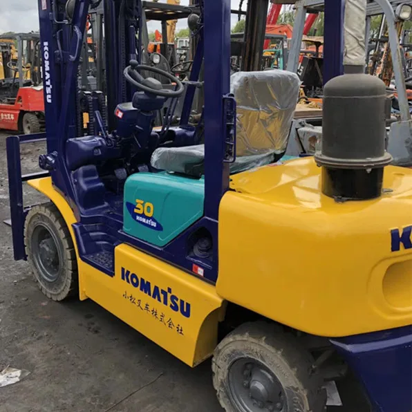 4D94E engine Japanese 3 ton Komatsu fd30 mini forklift for sale