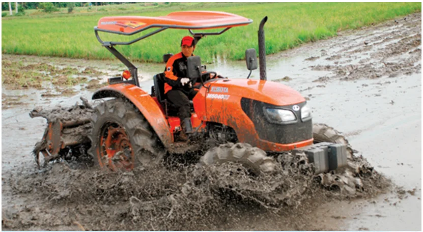 KUBOTA GENUINE TRACTOR M-6040 SU FROM JAPAN