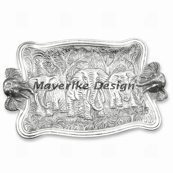 Silver Plated Metal Serving Tray With Handles For Home Wedding Parties Platters & Food service Tray Handicrafts