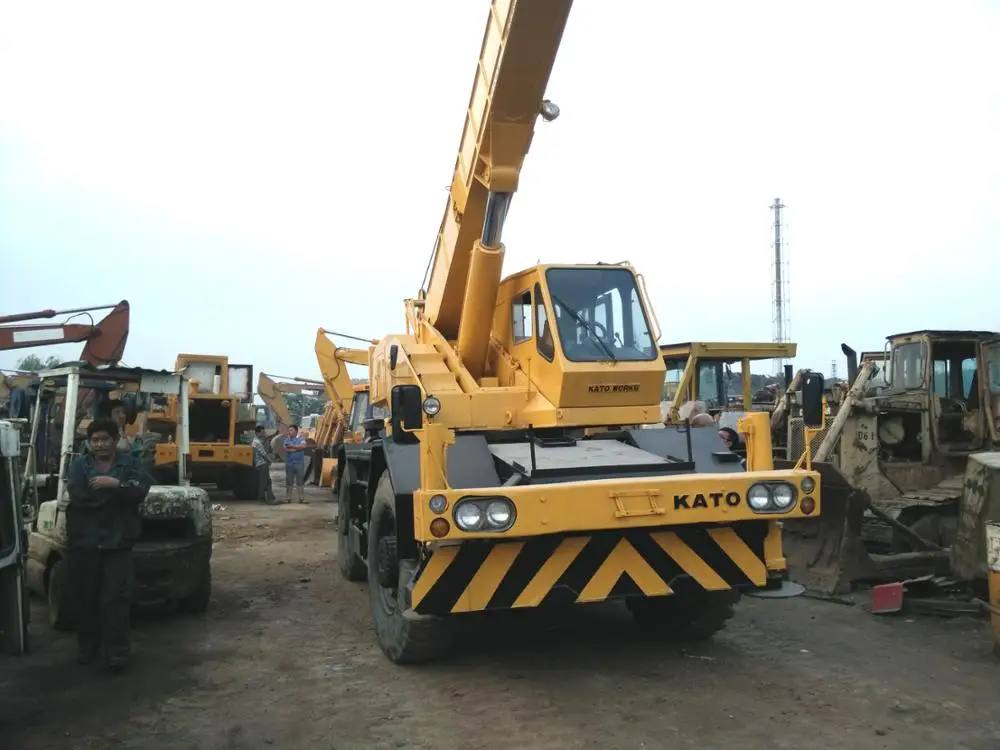Used KATO 25t Small Mounted Truck Crane KR-25H for Sale