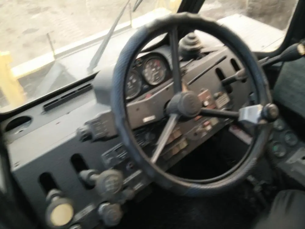 Used KATO 25t Small Mounted Truck Crane KR-25H for Sale