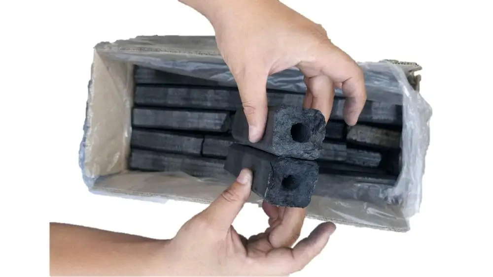 100% NATURAL HARDWOOD HEXAGONAL BRIQUETTE SAWDUST CHARCOAL FROM VIETNAM