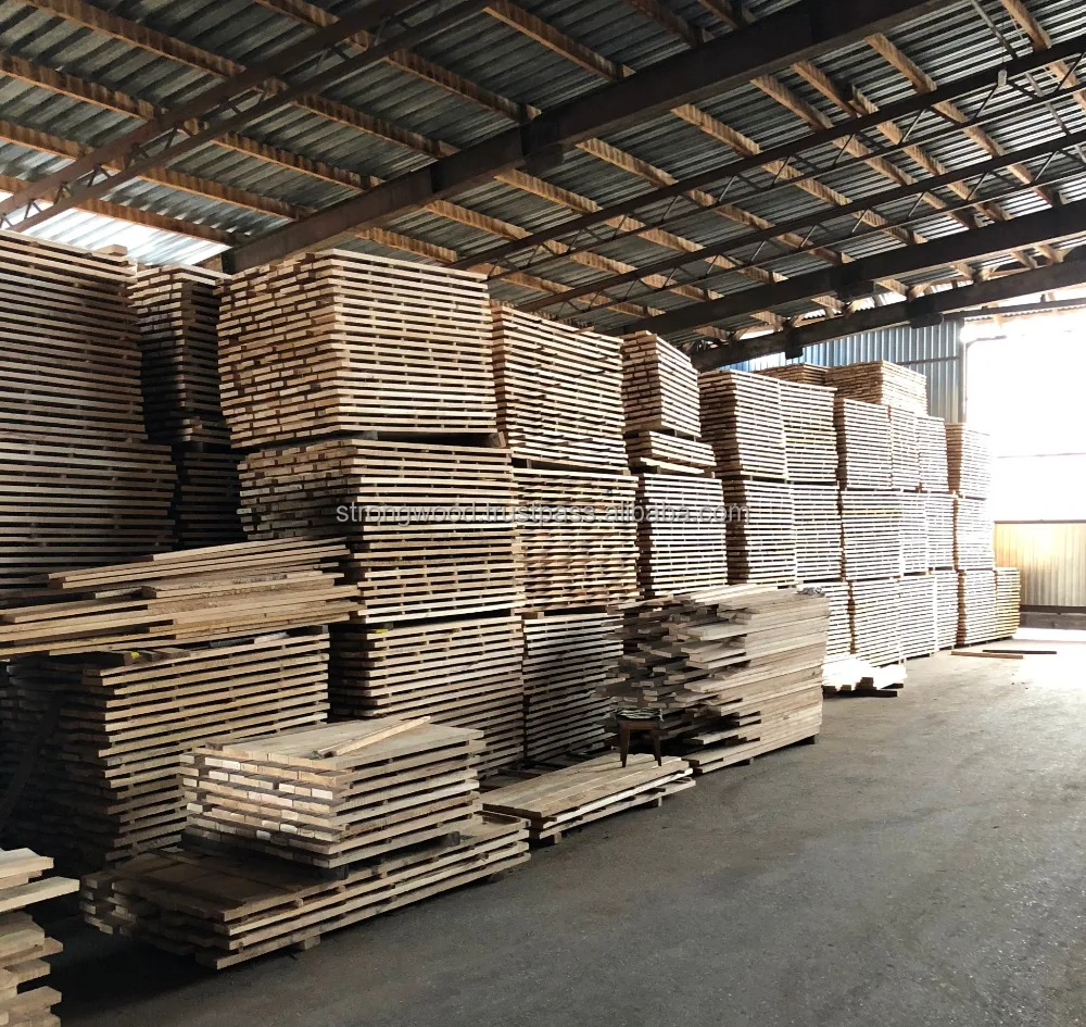 
Oak lumber 