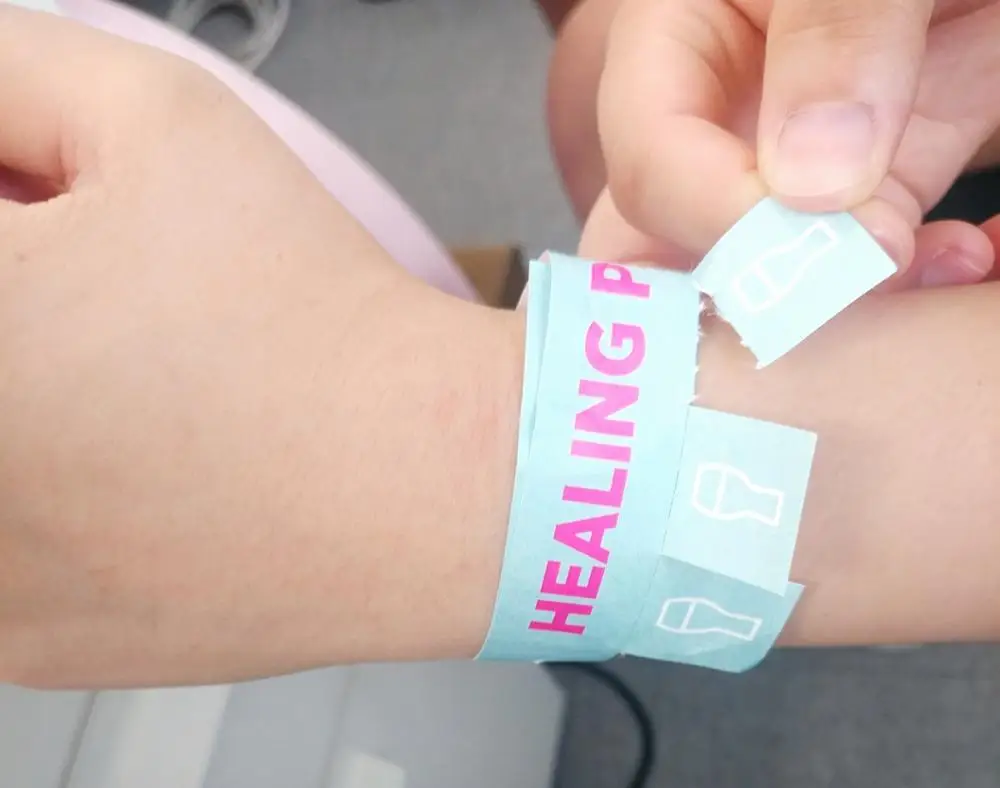 
(Coupon type) CMYK Printing TYVEK / YUPO wristbands 