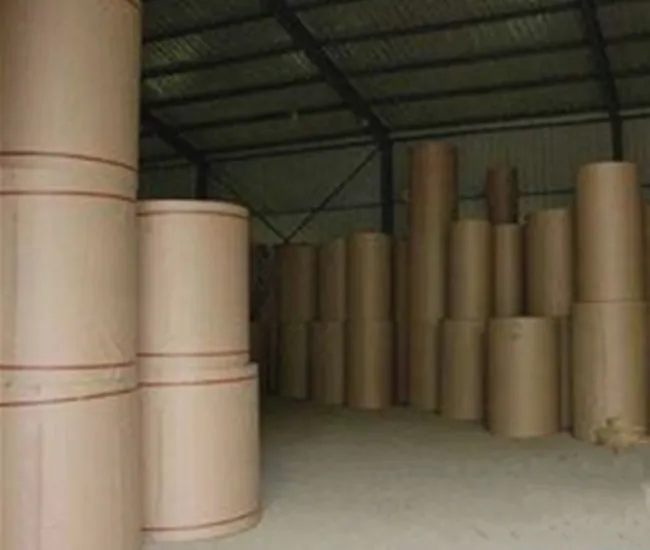 Kraft Auto Painting Masking Paper Roll Water Resistant Brown Paper Moisture Proof Virgin Wood Pulp Quality