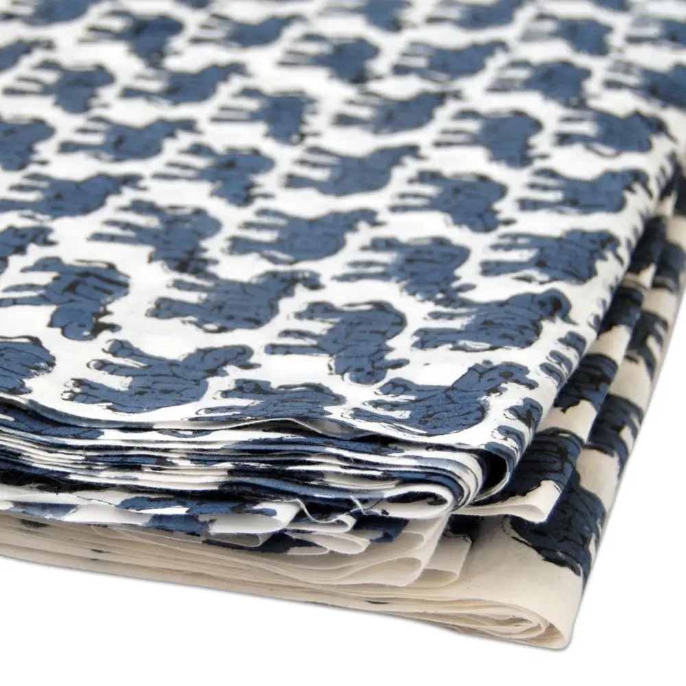 Elephant Block Print Traditional Design White Base Cotton Running Fabric For Bedding Cover Curtain Home Decorative Wholesale