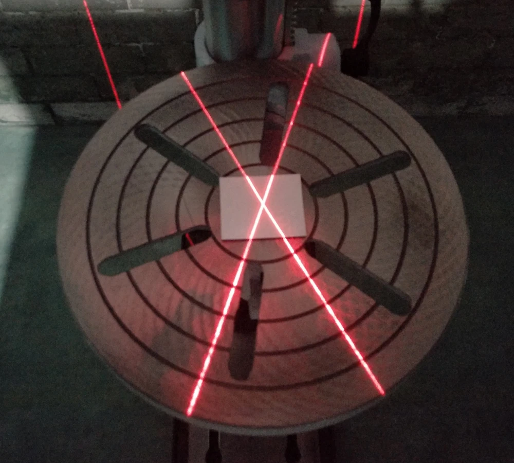 16mm 750W industrial laser bench drill press with 4 inch flat pliers