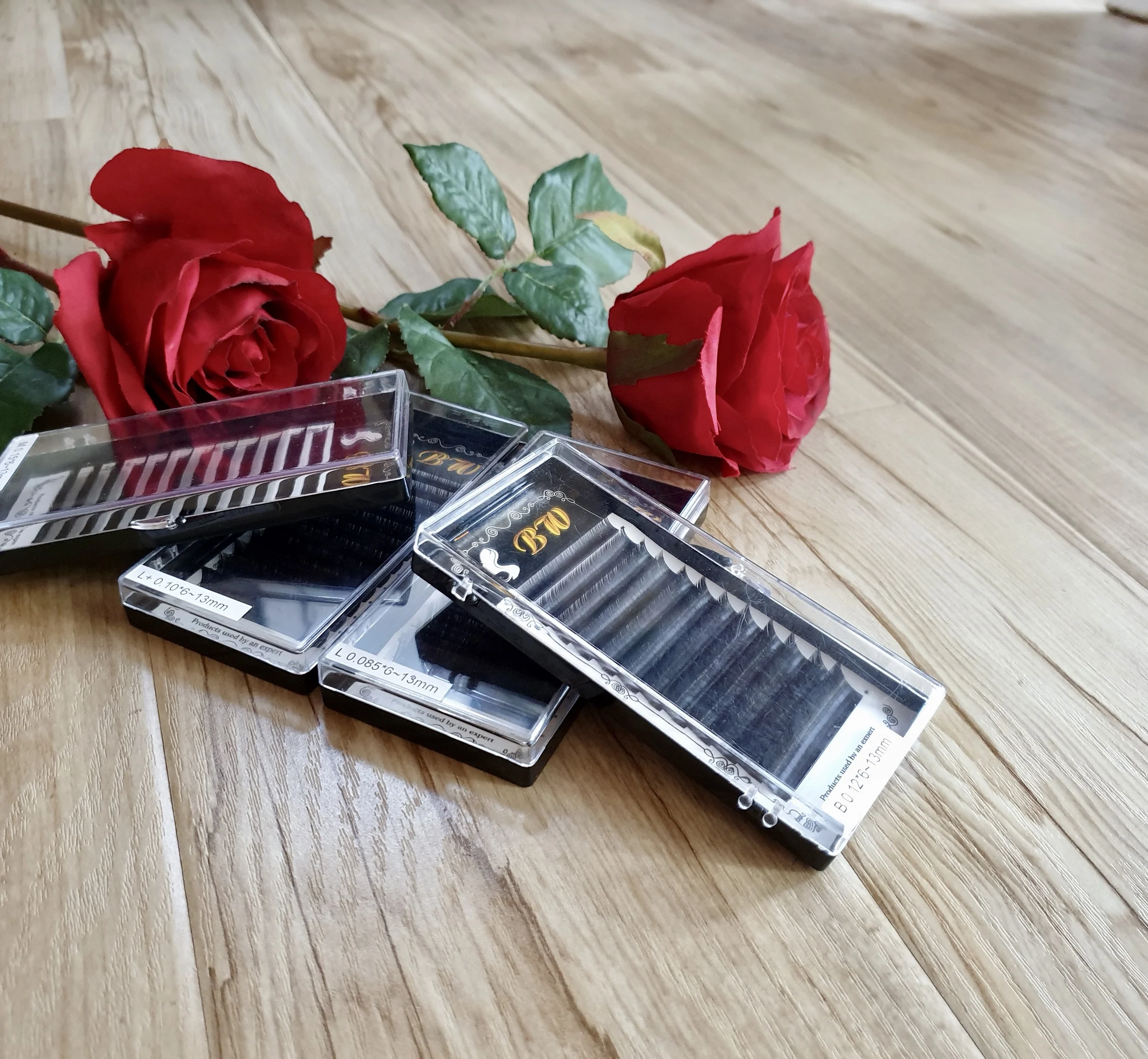 
3D 5D premade volume fans Eyelash Extension 3d mink eyelashes wholesale-Made in Vietnam 