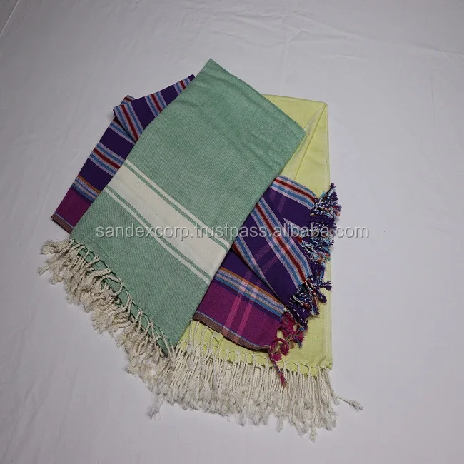 Hot Selling New Style Beach Towels Yarn Dyed Weave Towels Beach Towel with Tassels Supplier in India..