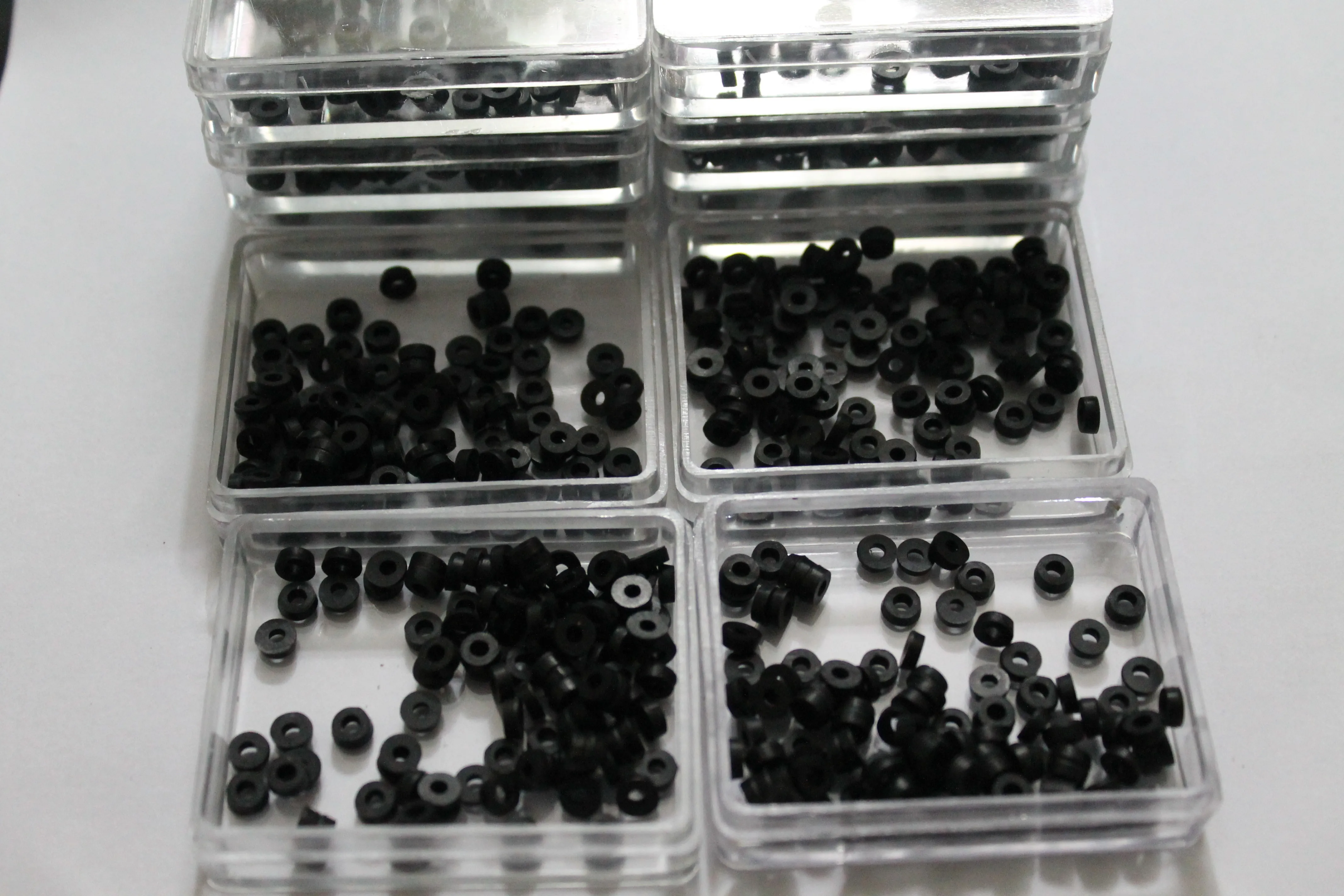 BARRON 100% Silicone O-Band (O-Rings) Hemorrhoidal Ligator 100pcs/Pack CE Verified ISO 13485-2016 Approved Healthcare Supply