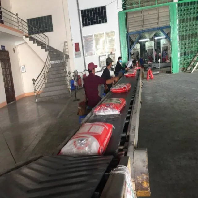 Высококачественный вьетнамский аромат 4900 рис с новейшим урожаем