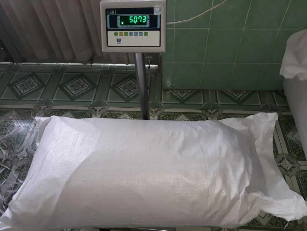 
VIETNAM DESICCATED COCONUT LOW FAT MEDIUM GRADE 