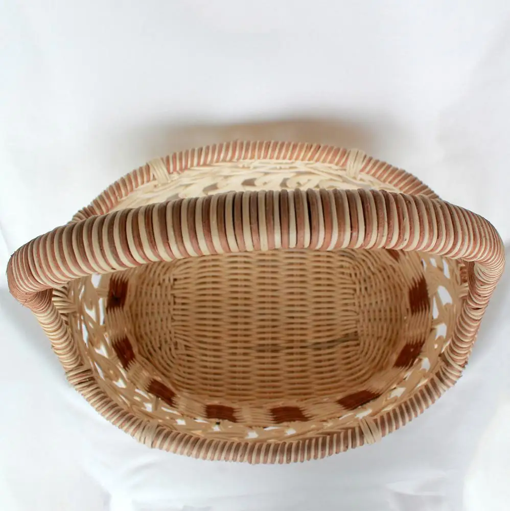 Rattan wicker storage basket and fruit storage basket with handle