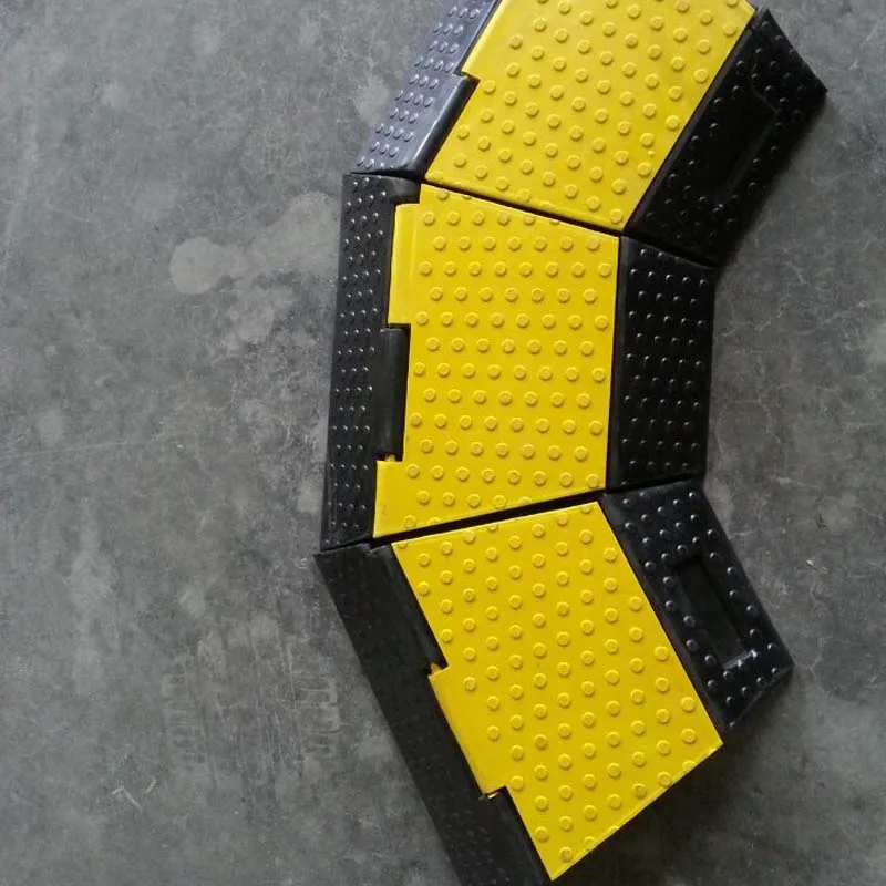 plastic wheel chock car ramp plastic car wedge ramp