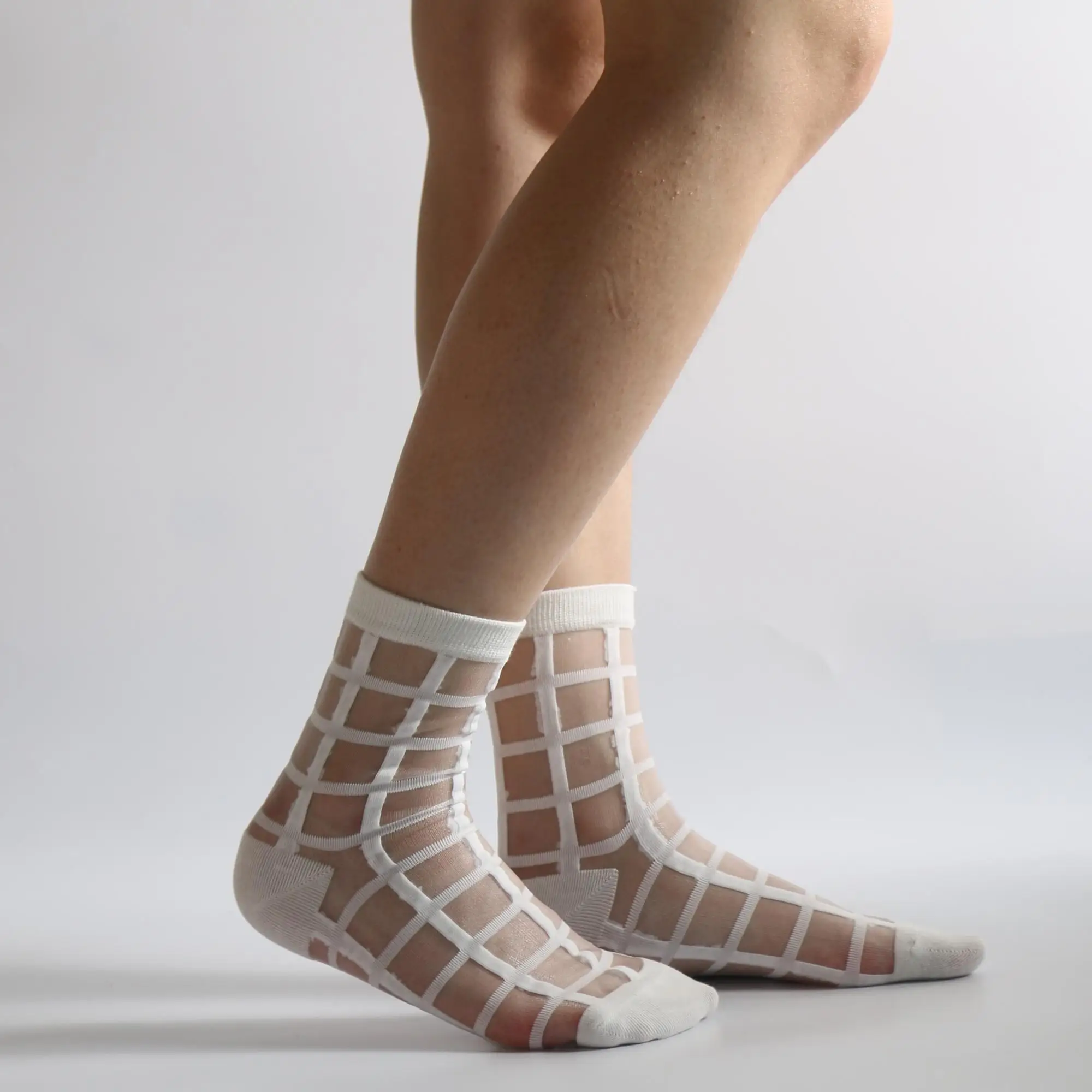 
Wholesale New product cheap sweet tulle transparent summer socks for women 