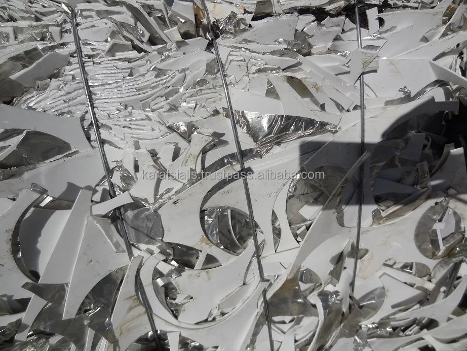 
PP WHITE SHEETS - SKELETON (OFF CUT) WITH ALUMINUM FOIL - LAYER BALES SCRAP - WASTE 