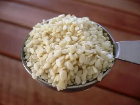 Indian Hulled Sesame Seeds