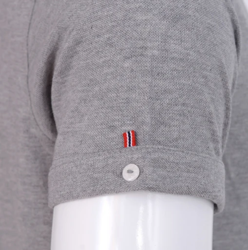 
SOFT PIQUE KNIT SLIM FIT 3 BUTTON COLLAR FASTENING KNITTED POLO SHIRT FOR MENS and WOMENS 