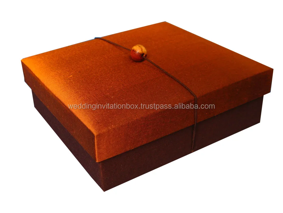 Luxury Black Square Shaped Silk Laminated & Logo Embossed Spa Candle Packaging Box