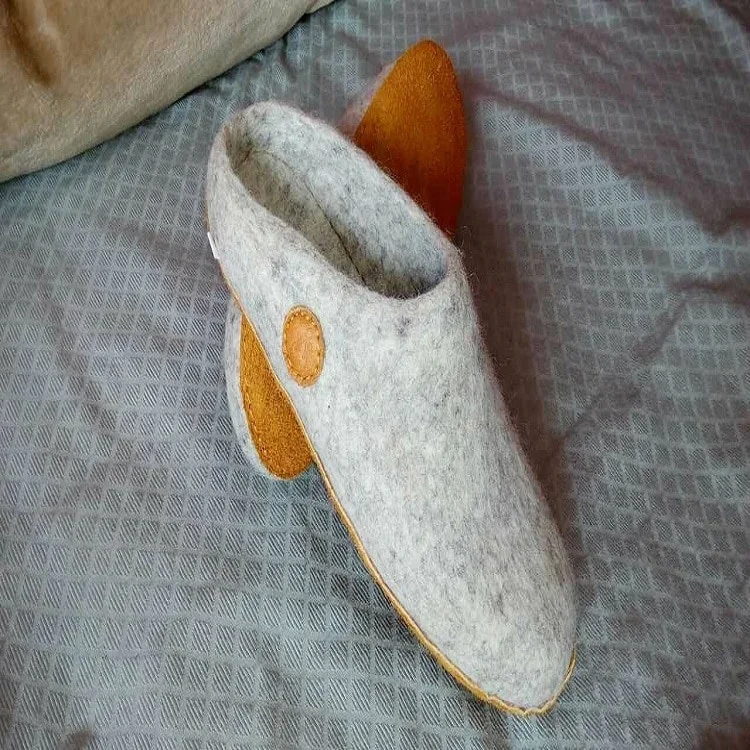 felt slipper
