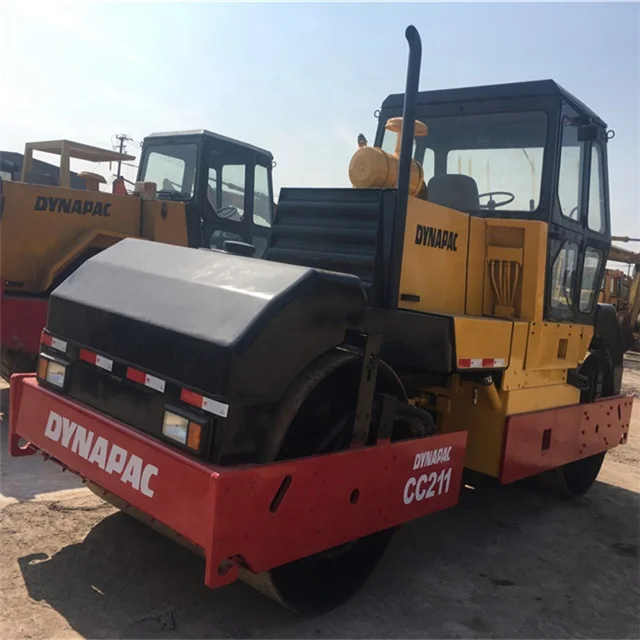 Used negotiable price CC211 compactor