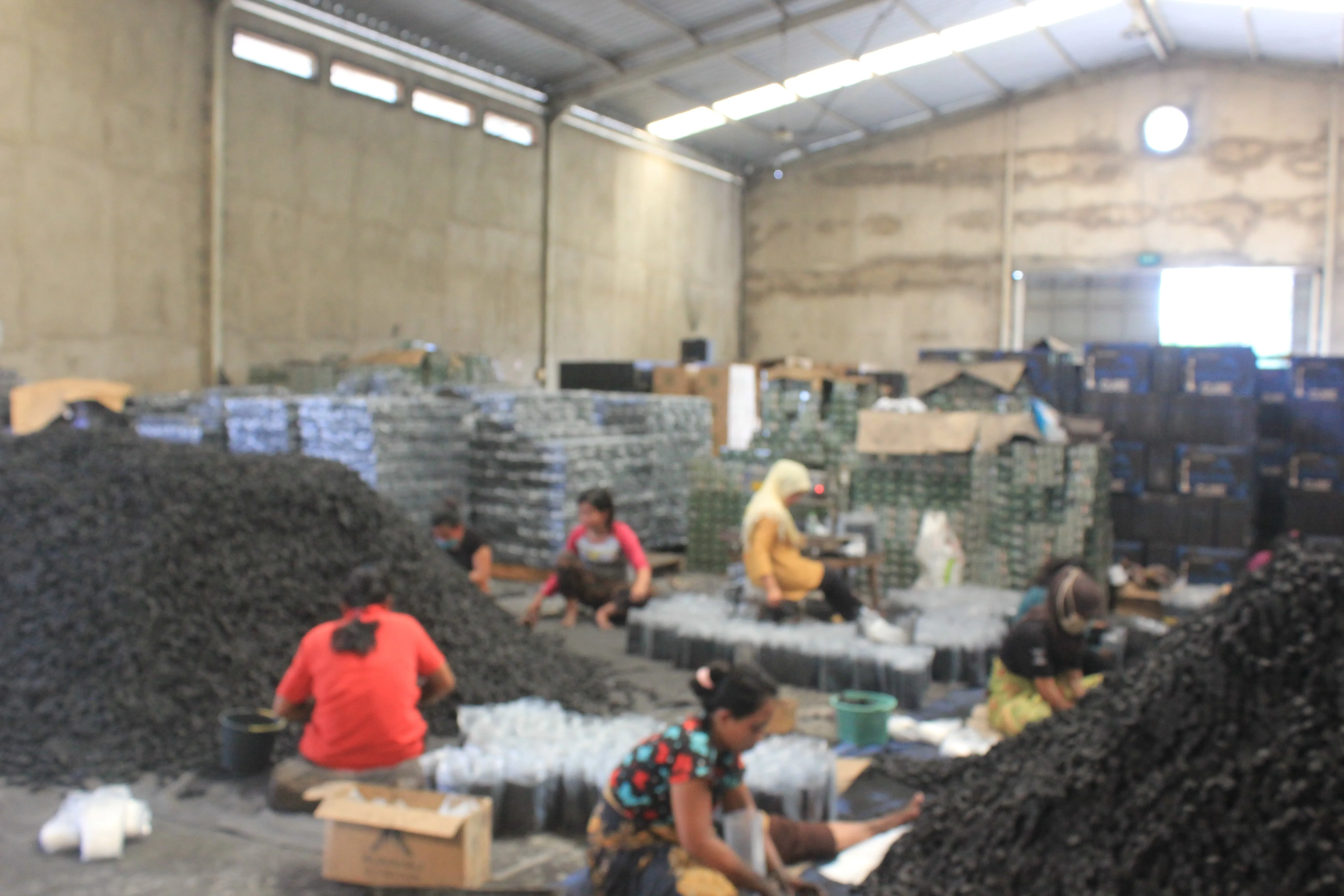 Изготовлен из Индонезии 100% уголь из скорлупы кокоса для кальяна