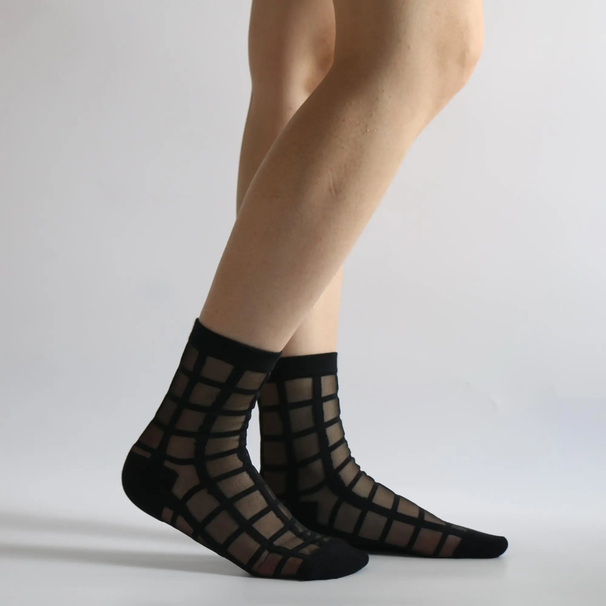 
Wholesale New product cheap sweet tulle transparent summer socks for women 