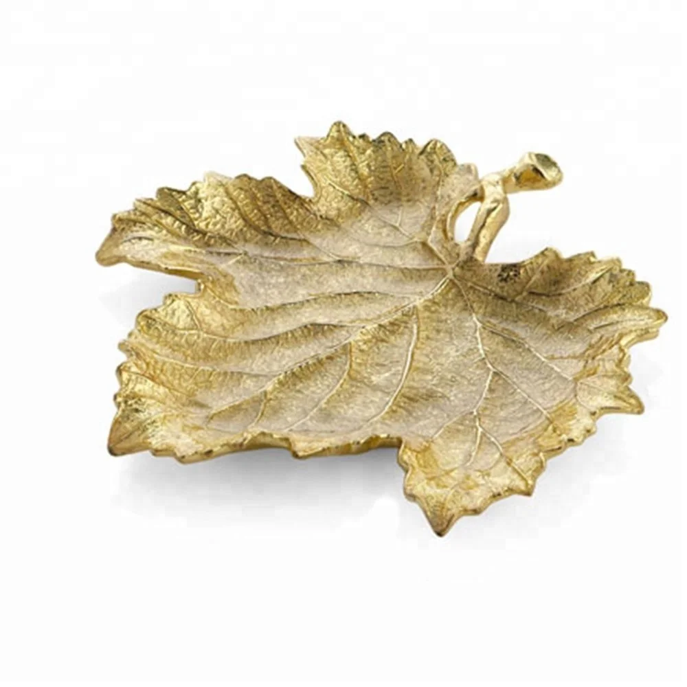 Gold Metal Leaf Platters and Bowls Designer Serving Tableware for Home and Hotel Dining Items Trays Dishes Bowl and Platters