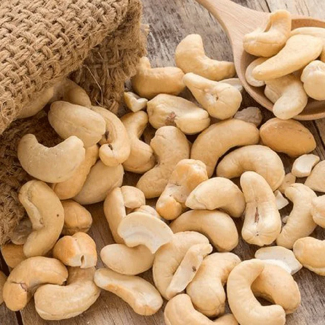 Cashews Raw Pieces