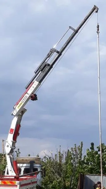 5 ton knuckle boom truck crane