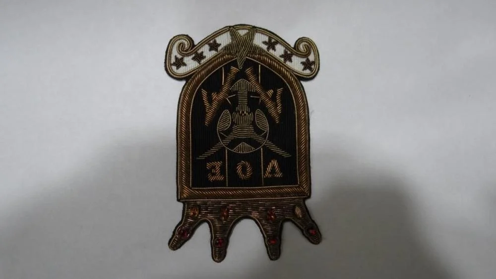 New style 4*6cm Bee pattern crystal rhinestone applique handmade craft beaded patch