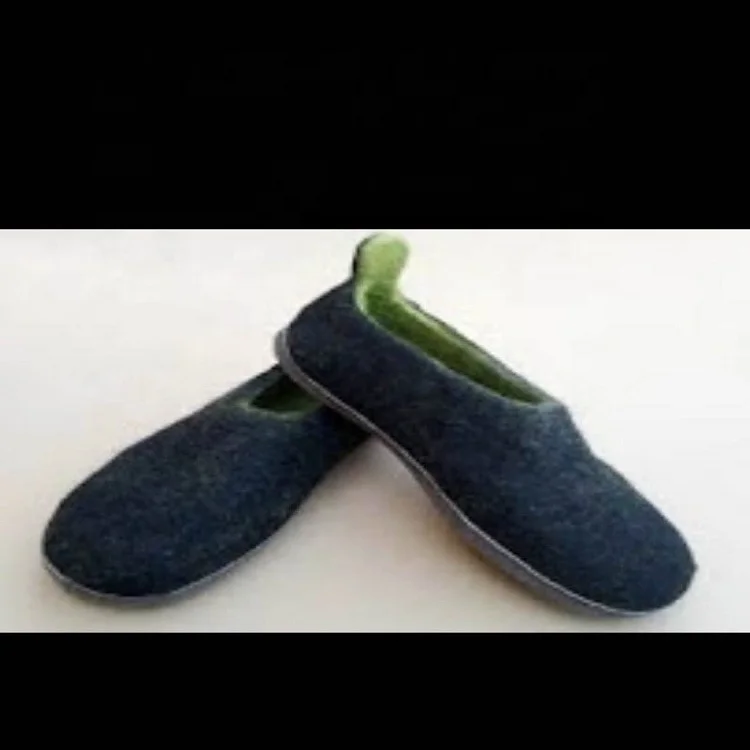 felt slipper