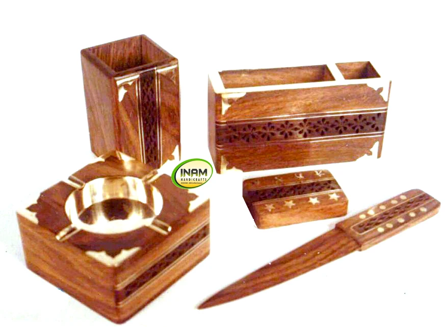 Promotional Gift item Beautiful and Designer Handmade wooden Table set
