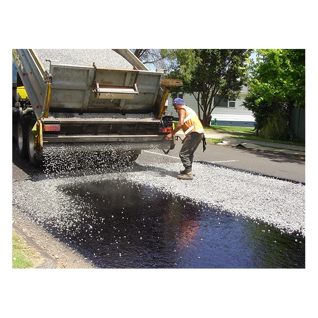 Метка частного назначения OEM / ODM битумной эмульсии CRS-2/RS-3K по лучшей цене в барабаны из индийского Сделано в Китае