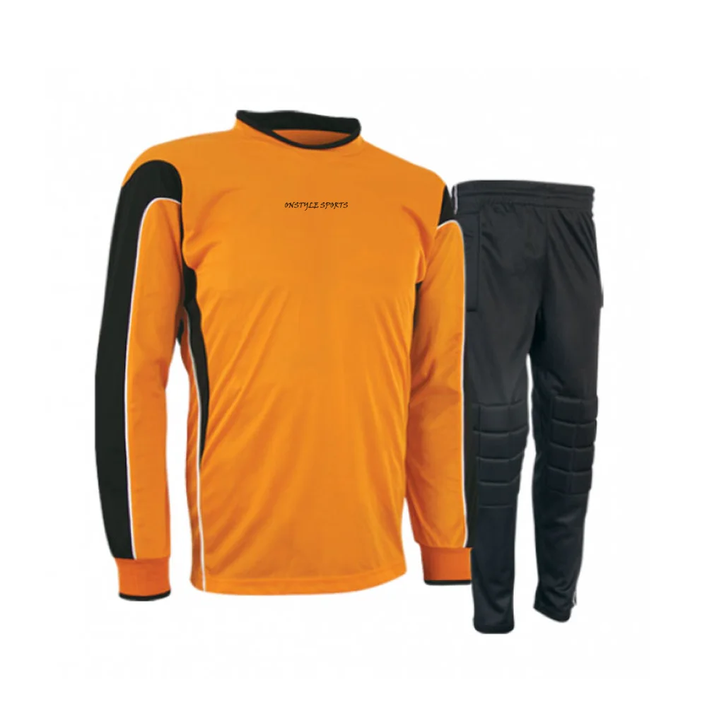 Customized logo Adult and child Jersey 100% Polyester Long Sleeve Goalkeeper Training Football suit Soccer Uniforms