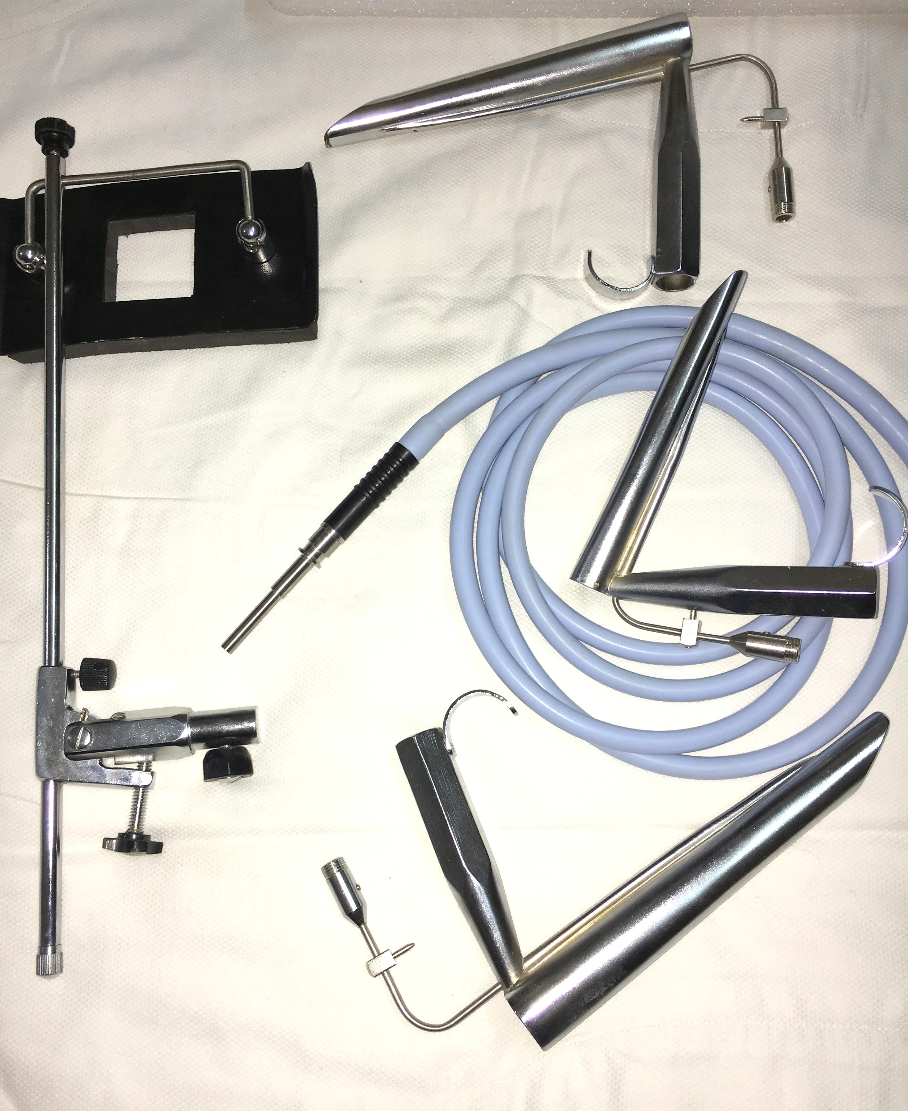 Fiber Optic Laryngoscope Set with Cable, Bronchoscope Set and Chest Support Holder