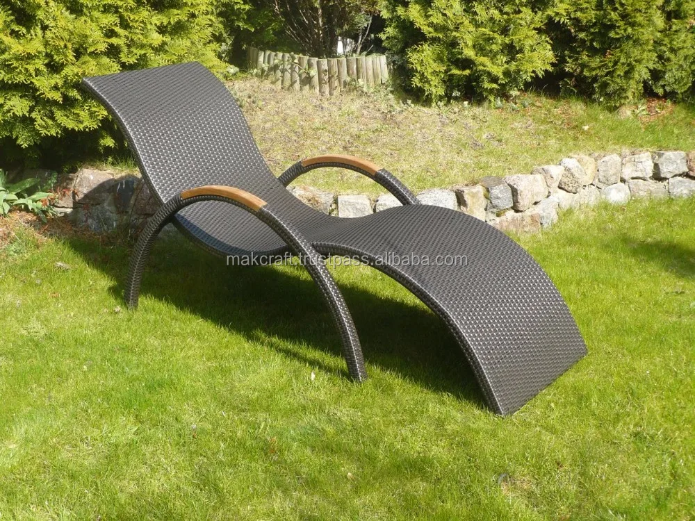 
Wicker Rattan Outdoor Rattan Sunbed Lounger Chair - Synthetic Rattan Outdoor Sun Lounger- Garden Chaise Lounge Outdoor Furniture 