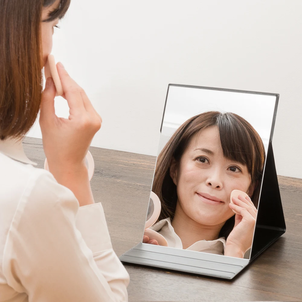 
Cheap cute desktop folding mirror, pocket mirror, cosmetic mirror 