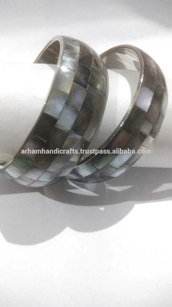 Luxury Designer Jewelry Fashion Bangle Love Couple Nail Bracelet for Women