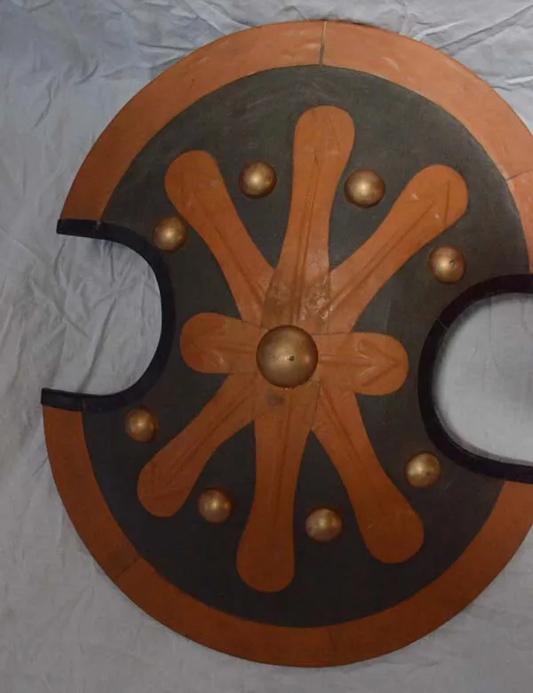 Средневековый армированный щит