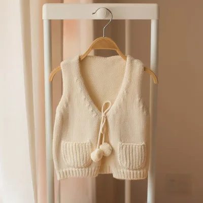 
F10717A Autumn girls bottoming sweater Korean baby cute sweater vest baby clothes 