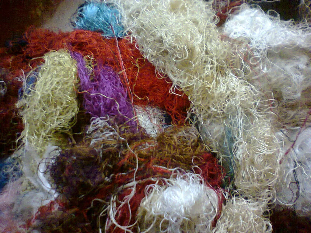 Изготовленная на заказ шелковая кружевная пряжа подходящая для магазинов пряжи и волокон