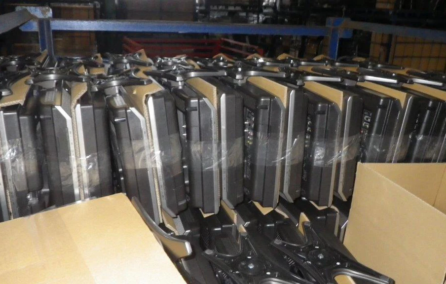 Бывший в употреблении японский телевизор LCD TV