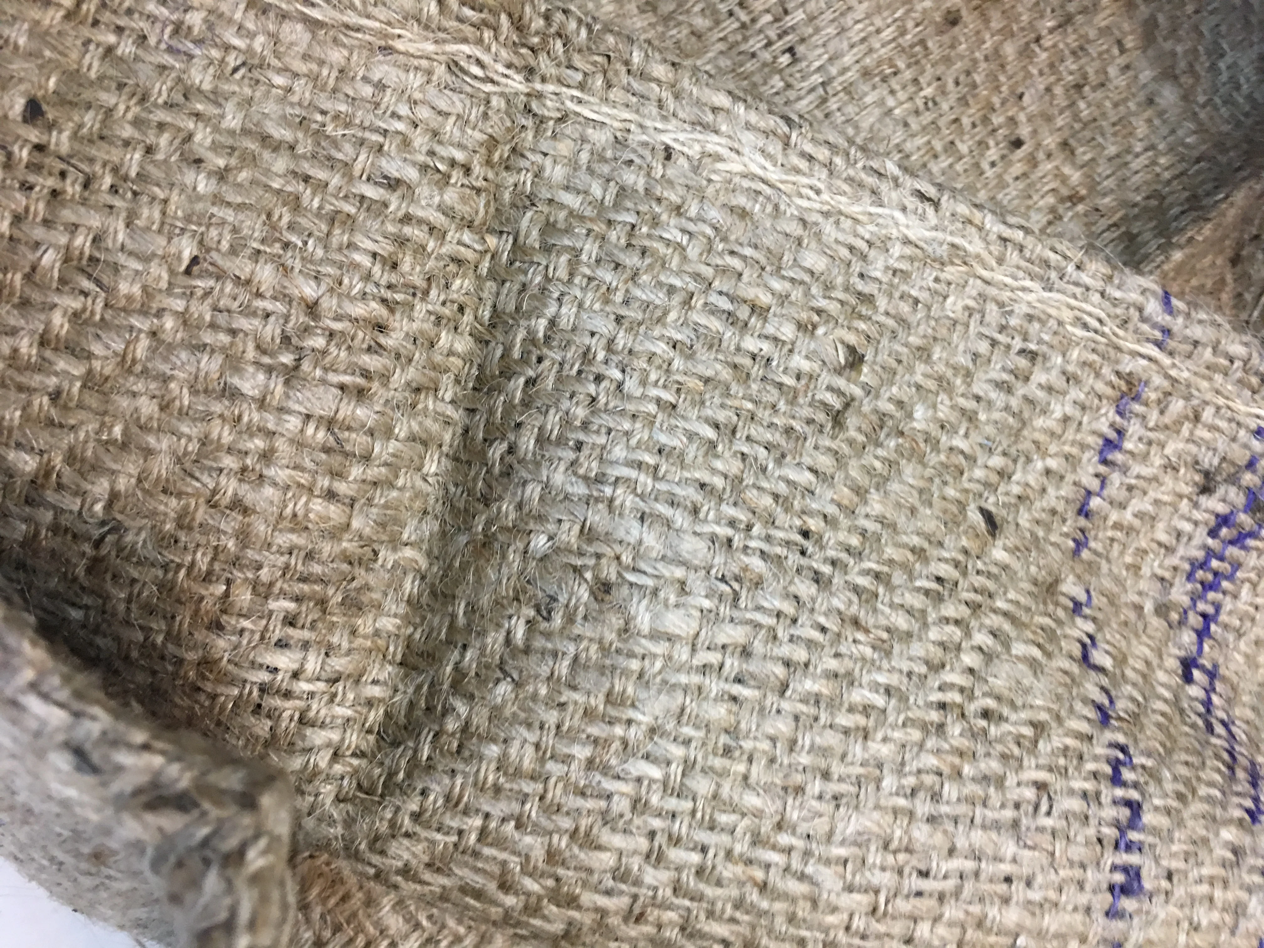 HIGH QUALITY JUTE SACKS FOR 50 KGS WITH /WITHOUT FOOD GRADE