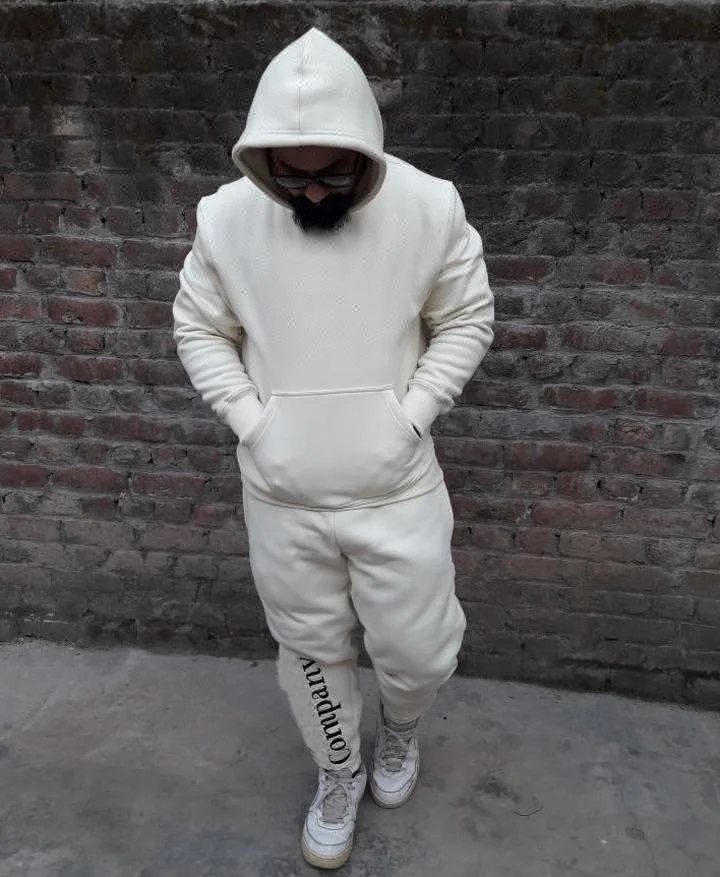 High Quality 450Gsm Fleece Jogging Suits Custom Anti-Bacterial Anti-UV Breathable Sweat Training Suits in Plus Sizes