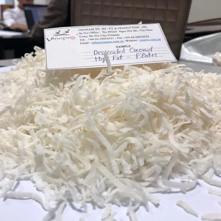 Кокосовые вьетнамские хлопья и чипсы осушенный кокос высокое качество низкая цена свяжитесь с мисс Миа + 84 832059133
